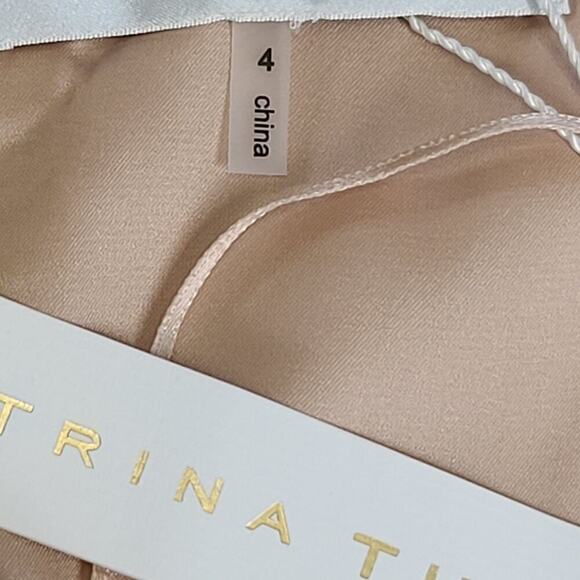 Trina Turk women's lace Neon yellow halter dress Size 4 Silk Garden Party Career - Picture 10 of 10